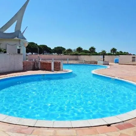 Апартаменты Le Chabian Port Camargue Ле-Гро-дю-Руа